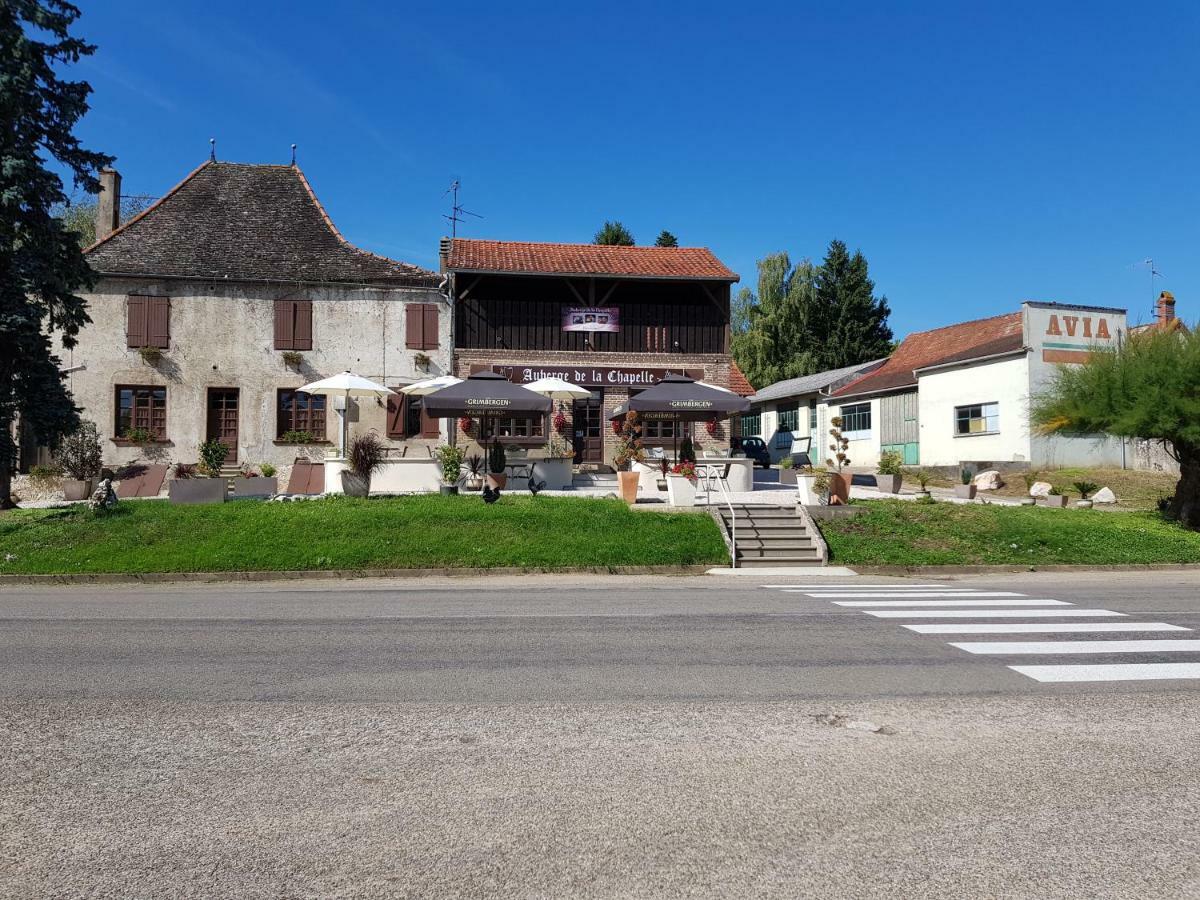 Gite Le Petit Pied-A-Terre La Chapelle-Saint-Sauveur  Ngoại thất bức ảnh